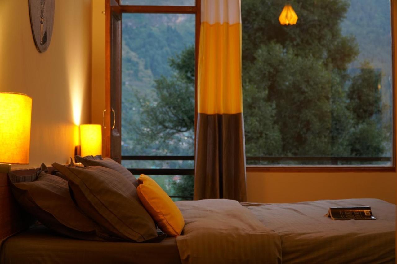 Firefly Hostel Manāli Екстериор снимка
